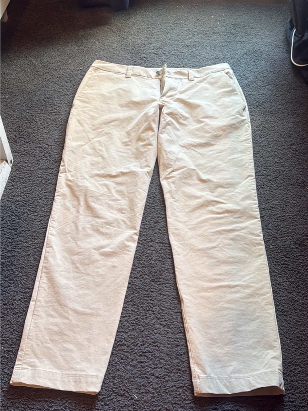 Lululemon Men's Classic Straight-Leg Cotton Stretch Pants in Light Beige
